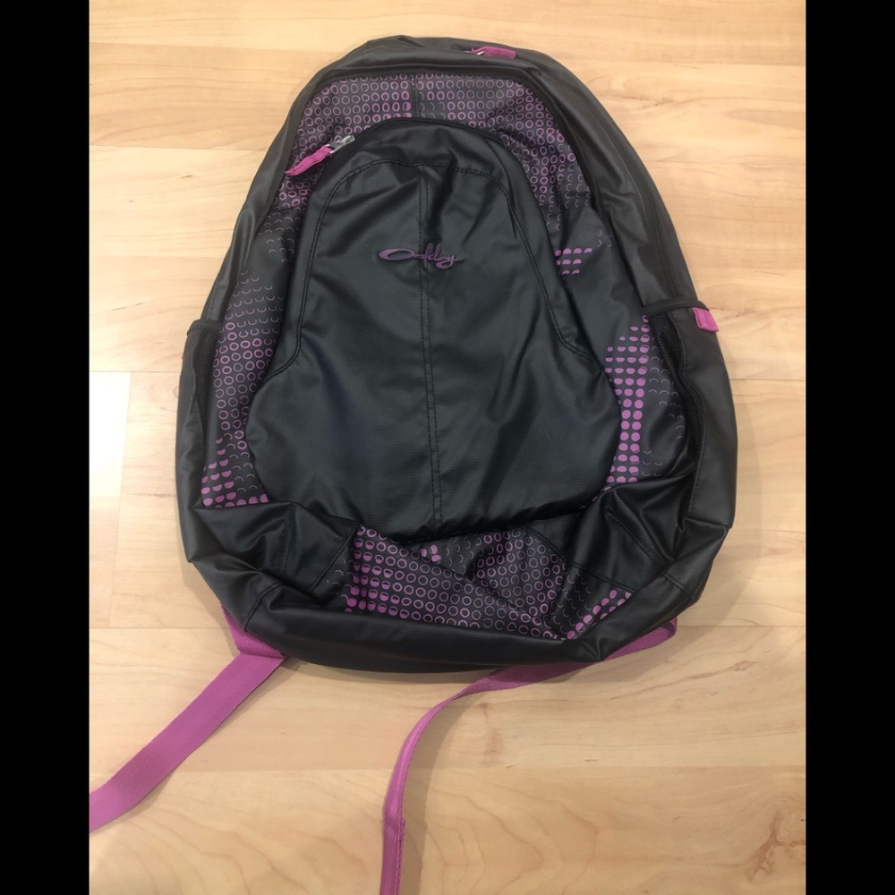Oakley Shoulder Duffle Bag Black